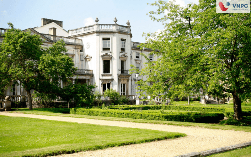 University of Roehampton London